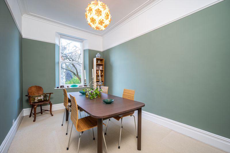 Bedroom 2/Dining...