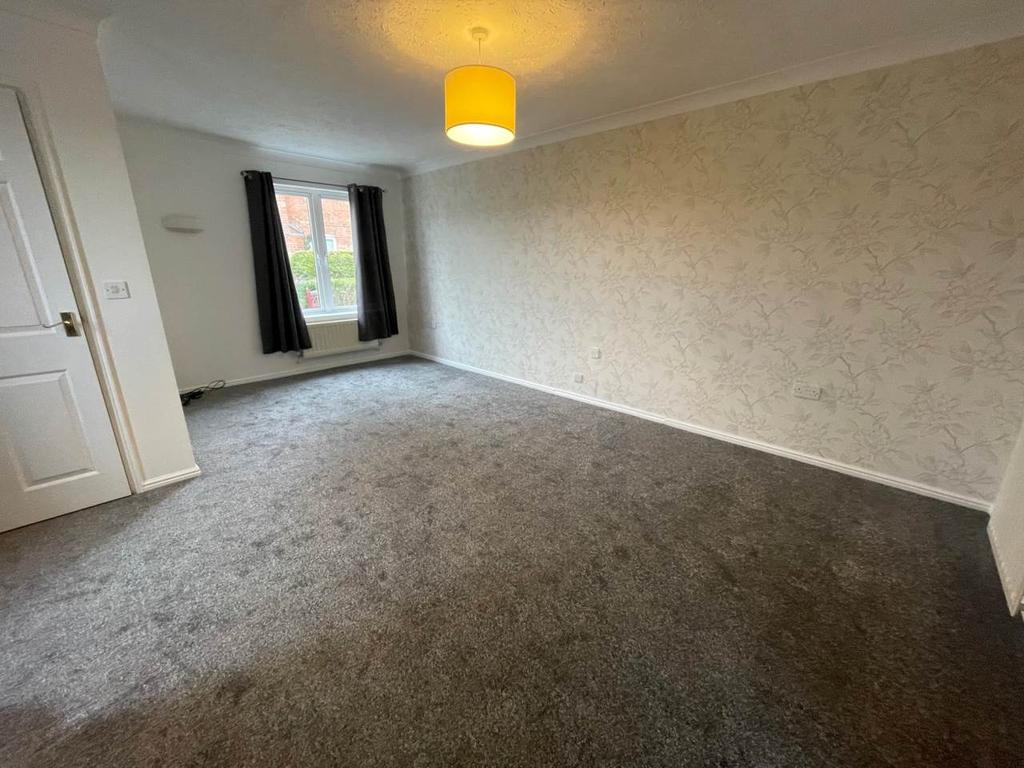 Cedern Avenue, Elborough Village, WestonsuperMare 3 bed house £