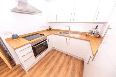 2 bedroom flat for sale, The Gateway, 15 Trafford Road, Salford, M5
