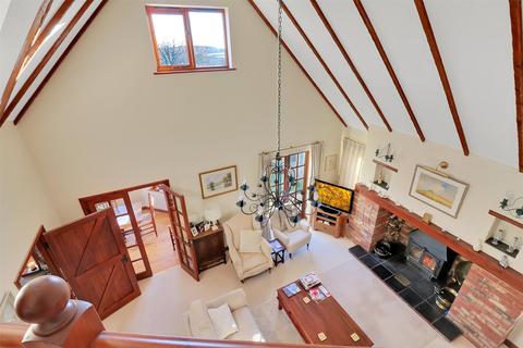 12 Orchard Gate, Dolton, Winkleigh, EX19 8QZ