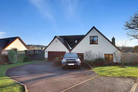 12 Orchard Gate, Dolton, Winkleigh, EX19 8QZ