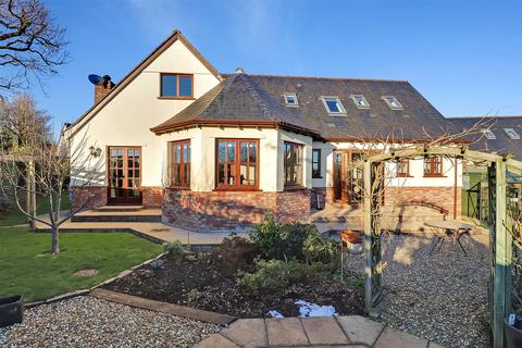 12 Orchard Gate, Dolton, Winkleigh, EX19 8QZ
