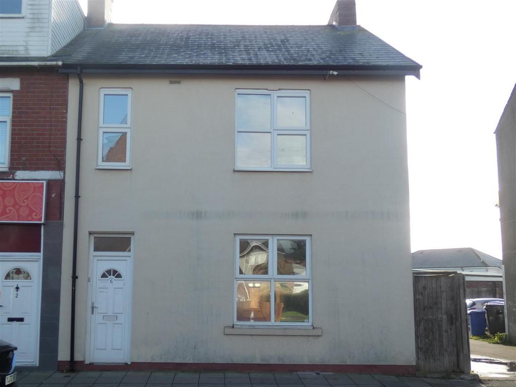 Main Street South, Seghill 4 bed end of terrace house for sale £149,950