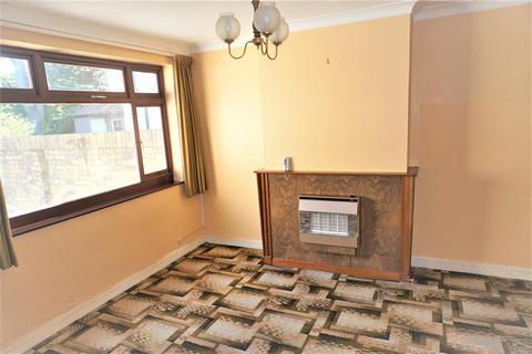 27 Green Way, Bromley, BR2 8EZ