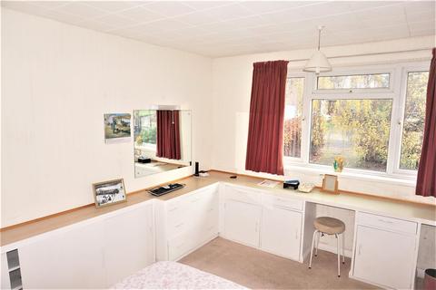 44 Stone Road, Bromley, BR2 9AU