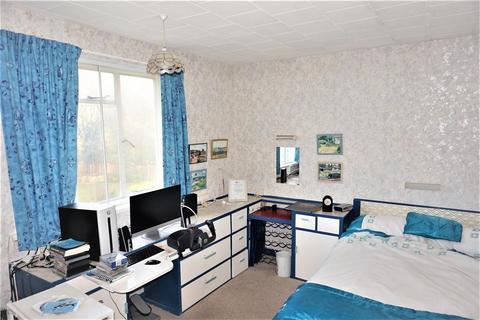 44 Stone Road, Bromley, BR2 9AU