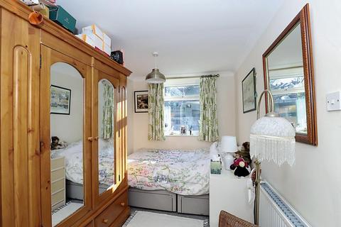 9 Bell Hagg Road, Sheffield, S6 5BR