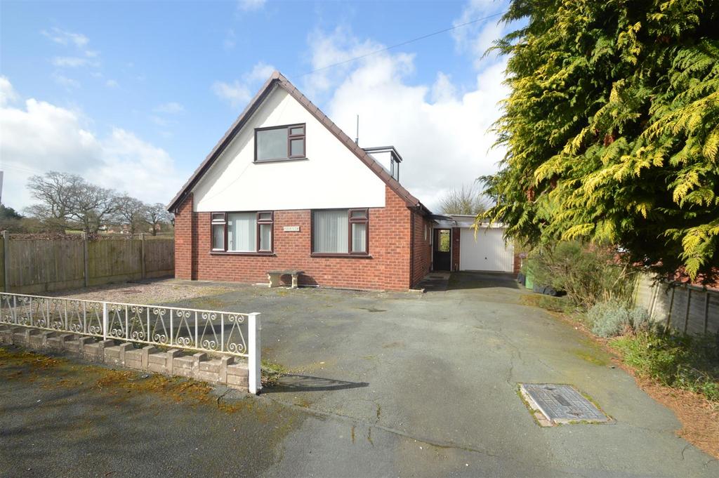 14 Old Farm Road, Hadnall, Shrewsbury SY4 4BH 3 bed detached bungalow