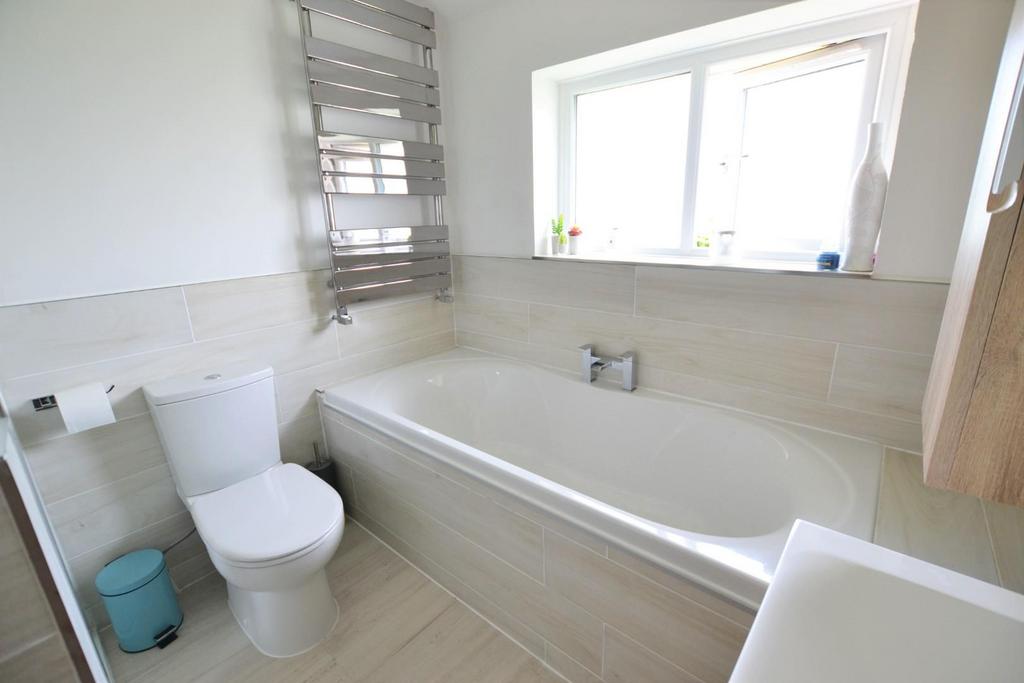 Bathroom.JPG