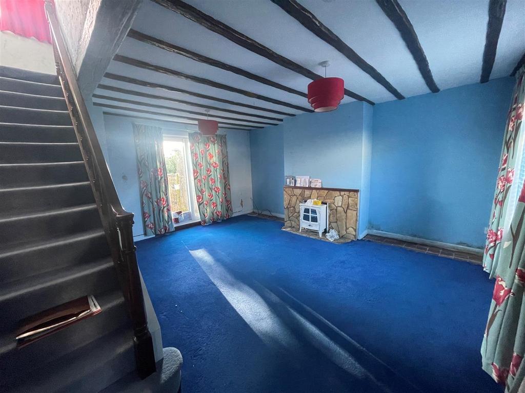 Tir Capel, Llanelli 3 bed semidetached house for sale £125,000