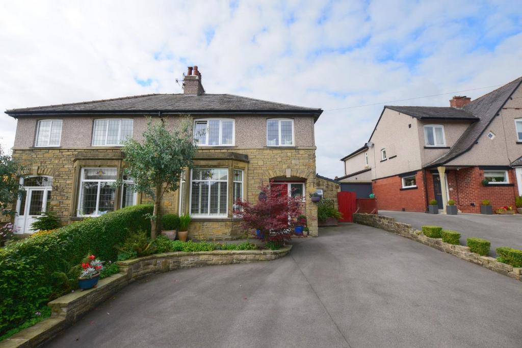 Gisburn Road, Barrowford 3 bed semidetached house £375,000