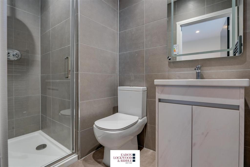Ensuite.jpg