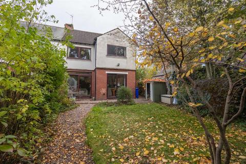 52 Park Drive, Manchester, M16 0AH