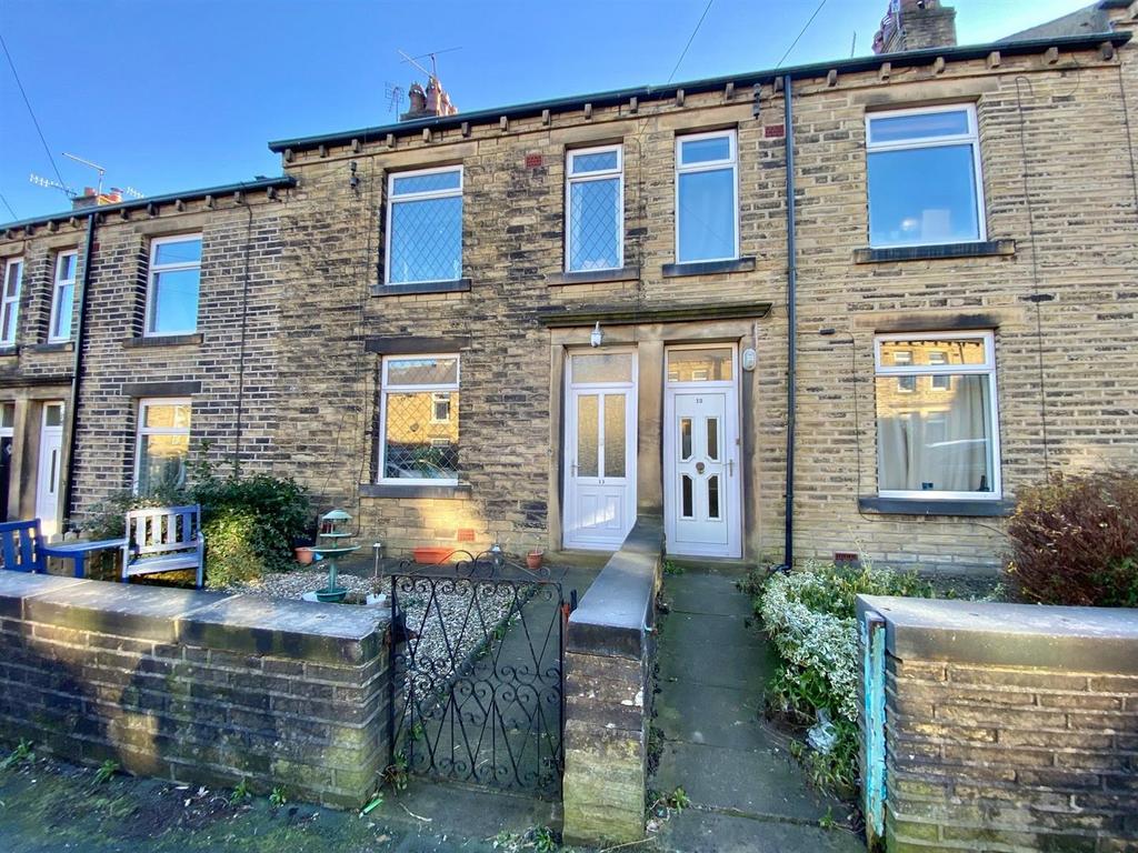 Waverley Road, Elland 3 bed terraced house for sale £190,000