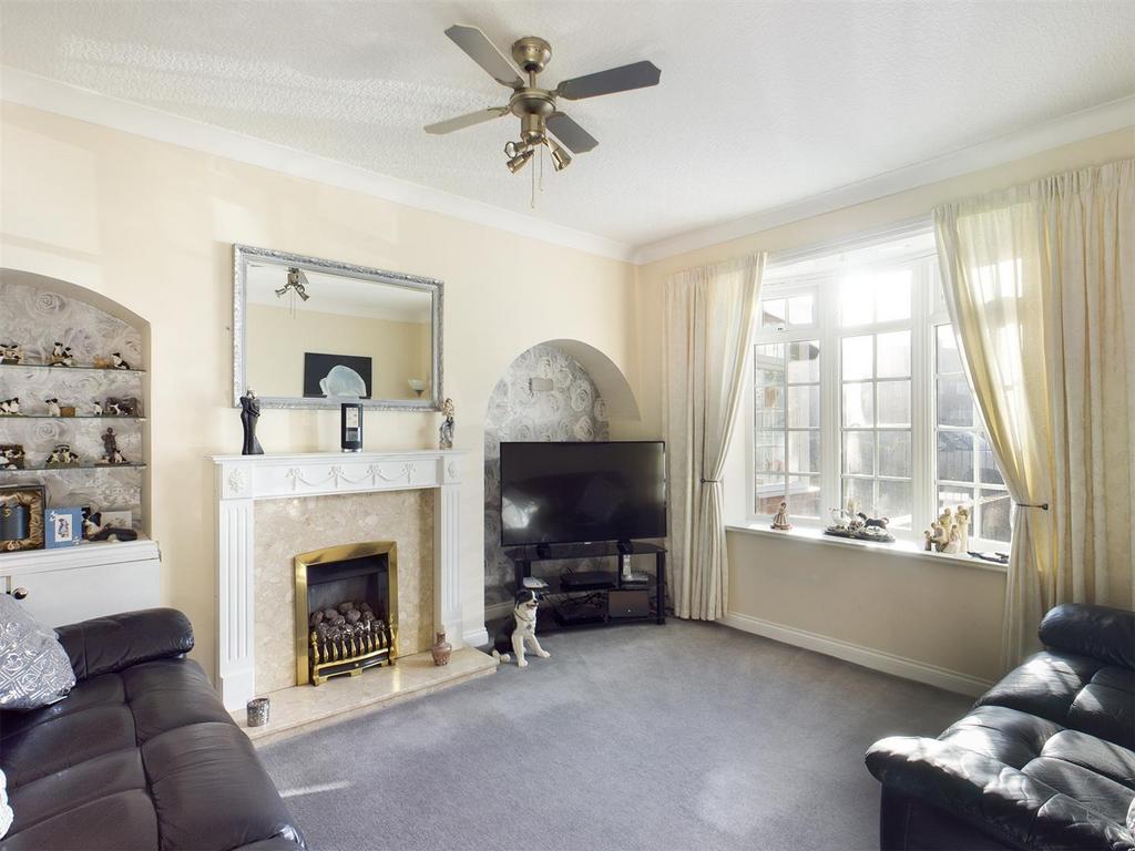 Hartington Road, Marden Estate 2 bed semidetached house £230,000