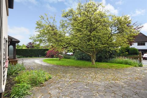 6 bedroom detached house for sale, Coombe Rise, Old Shenfield, Brentwood