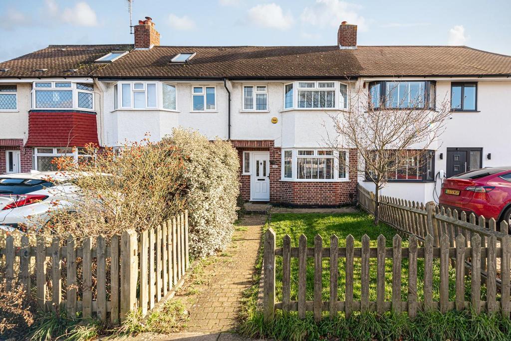 Kingshill Avenue, Worcester Park 3 bed terraced house £525,000