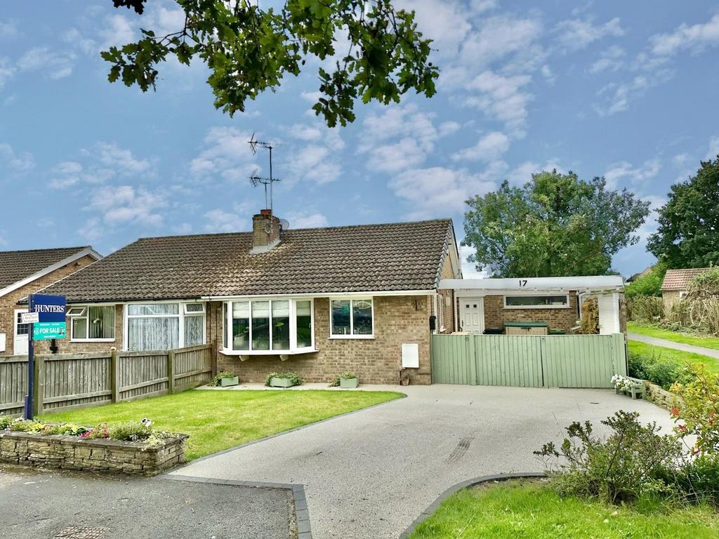 St. Nicholas Way, Wigginton, York 2 bed semidetached bungalow for sale