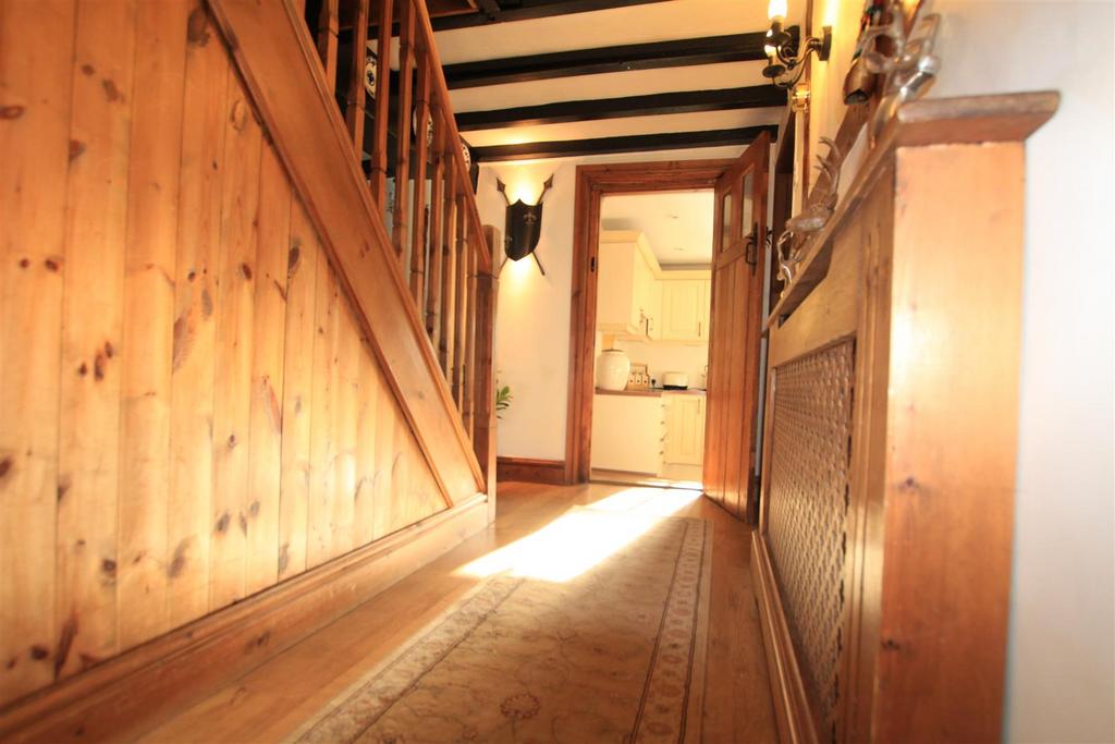 Old Warren, Broughton 3 bed cottage £570,000