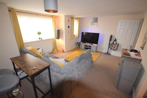 2 bedroom flat for sale, Market Mead, Chippenham