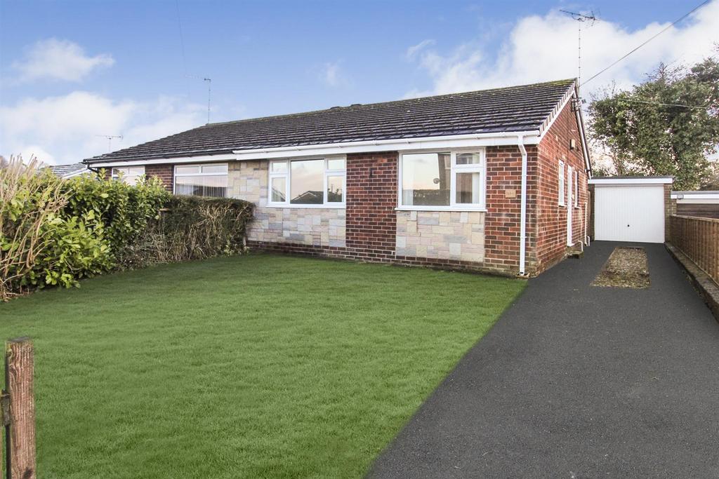 Crogen, Chirk, Wrexham 2 bed semidetached bungalow for sale £180,000