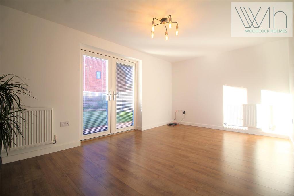 Draper Road, Peterborough 3 bed end of terrace house £1,100 pcm (£254 pw)
