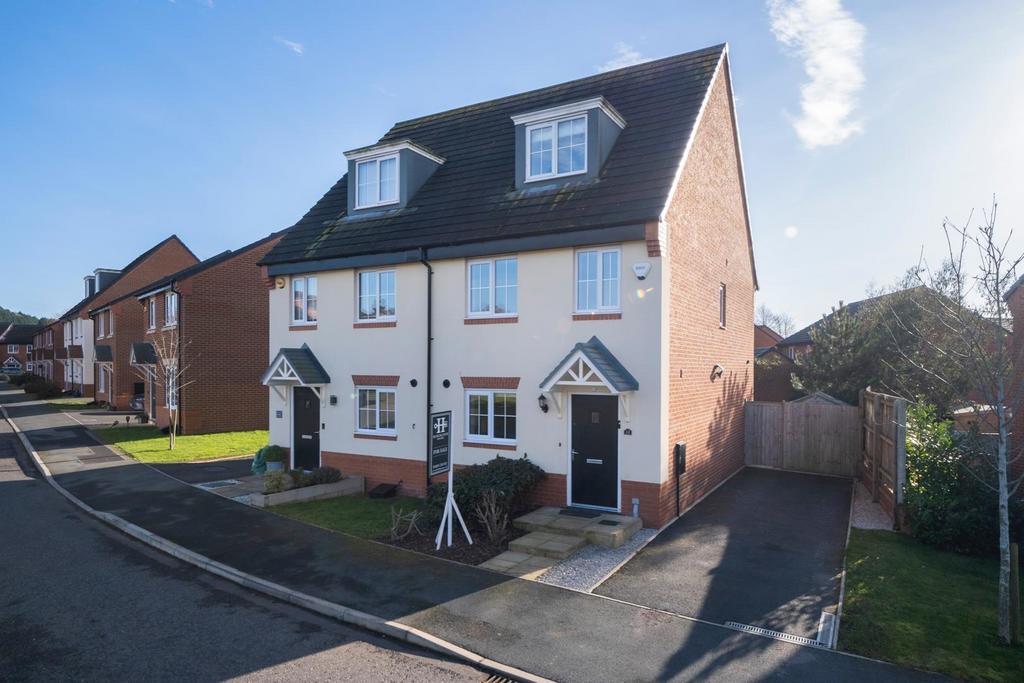 12 Firecrest Way-2-008.JPG
