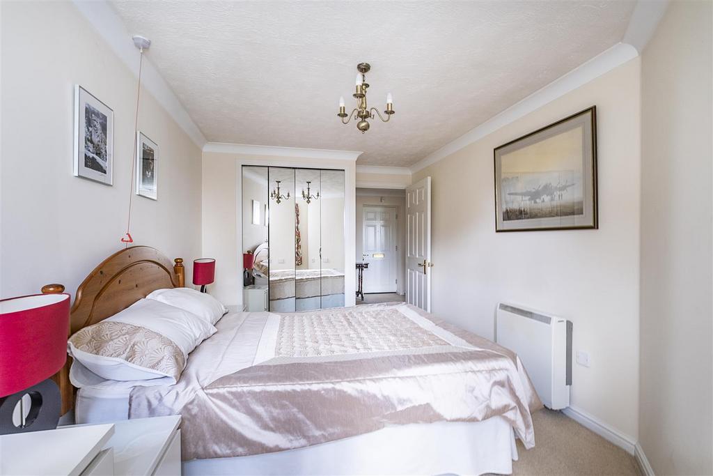 20-lynton-court-008.jpg
