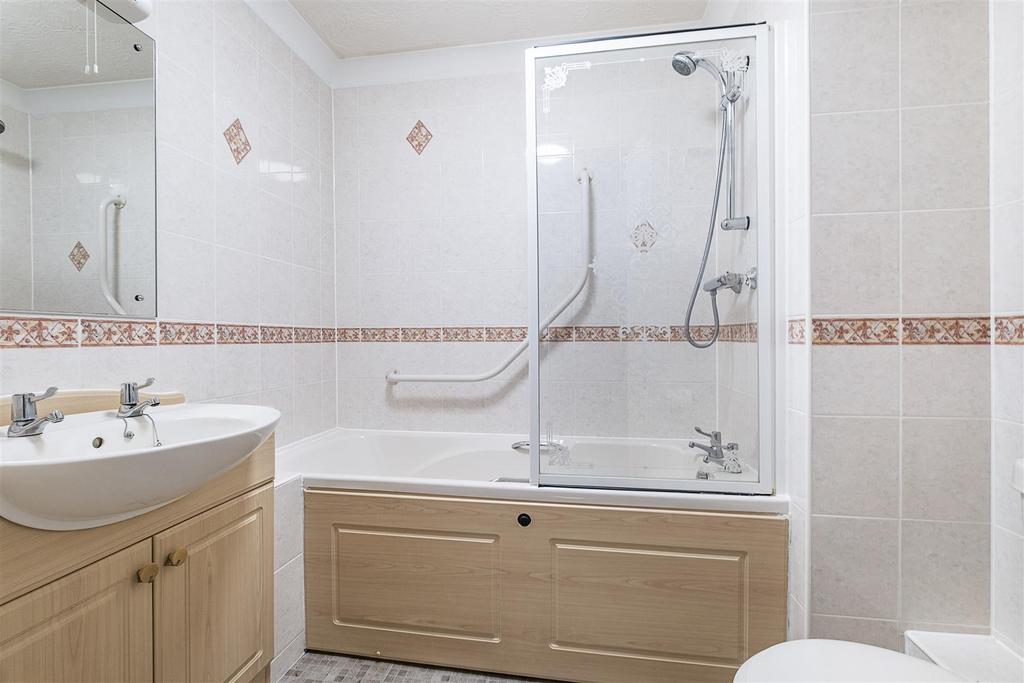 20-lynton-court-009.jpg