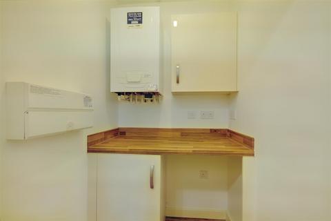4 Canberra Close, Castle Donington, Derby, DE74 2AF