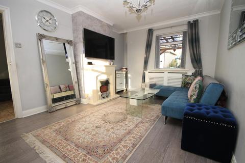 76 Ashbourne Way, Bradford, BD2 4DU