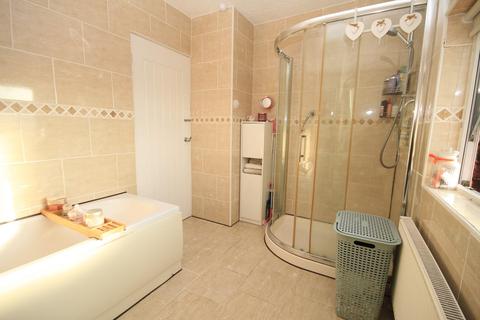 76 Ashbourne Way, Bradford, BD2 4DU