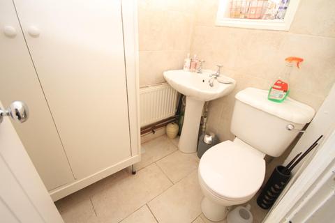 76 Ashbourne Way, Bradford, BD2 4DU