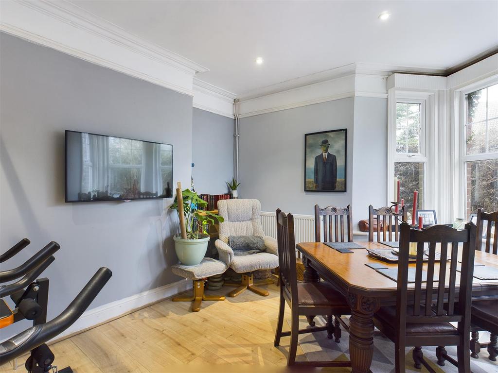 Harbord Road, Cromer 3 bed semidetached house £275,000
