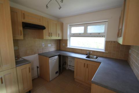 14 West Royd Close, Shipley, BD18 2PE