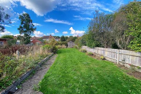 62 Crest View Drive, Petts Wood, Orpington, BR5 1BY