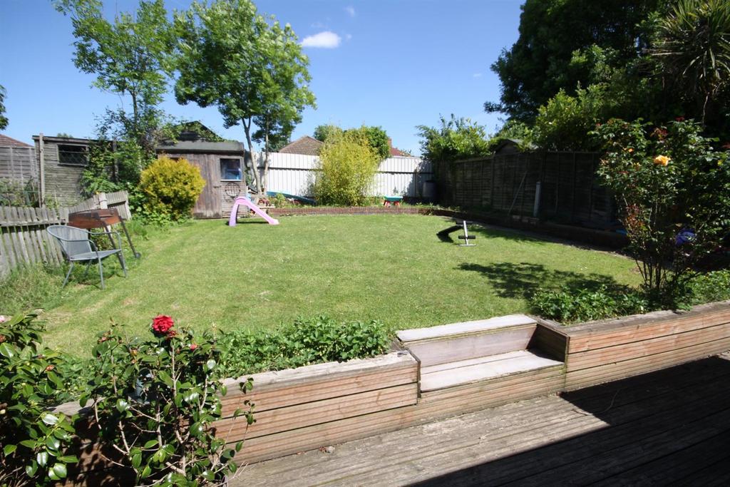 Prescott Avenue, Petts Wood 4 bed semidetached house £700,000