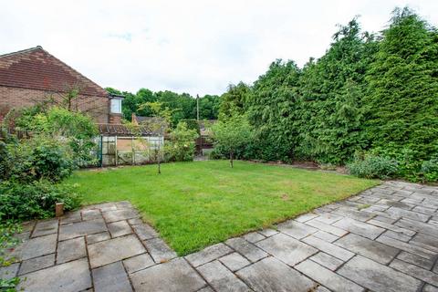 66 Rolleston Avenue, Petts Wood, Orpington, BR5 1AL