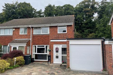 32 Arne Grove, Orpington, BR6 9TT