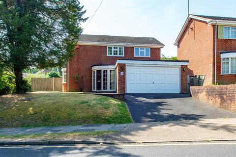 20 Yester Road, Chislehurst, BR7 5LT