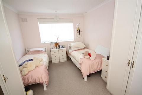 3 Eynsford Close, Petts Wood, Orpington, BR5 1DP