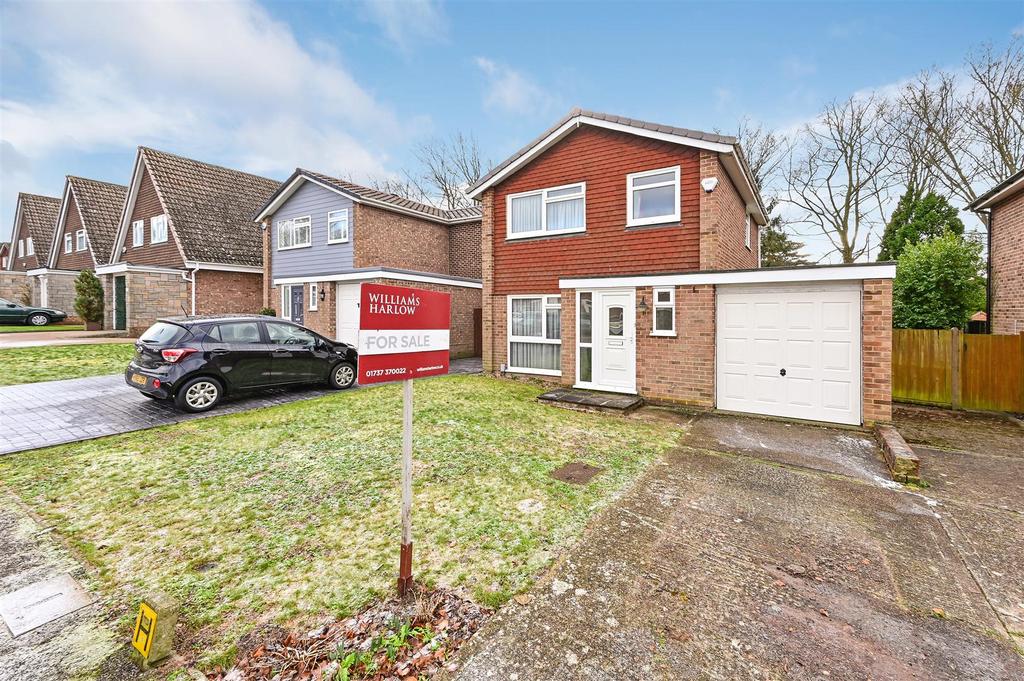 High Beeches, Banstead 3 bed detached house £600,000