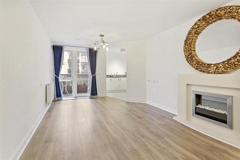 1 bedroom apartment for sale, Tudor Rose Court, South Parade, Southsea, PO4 0DE