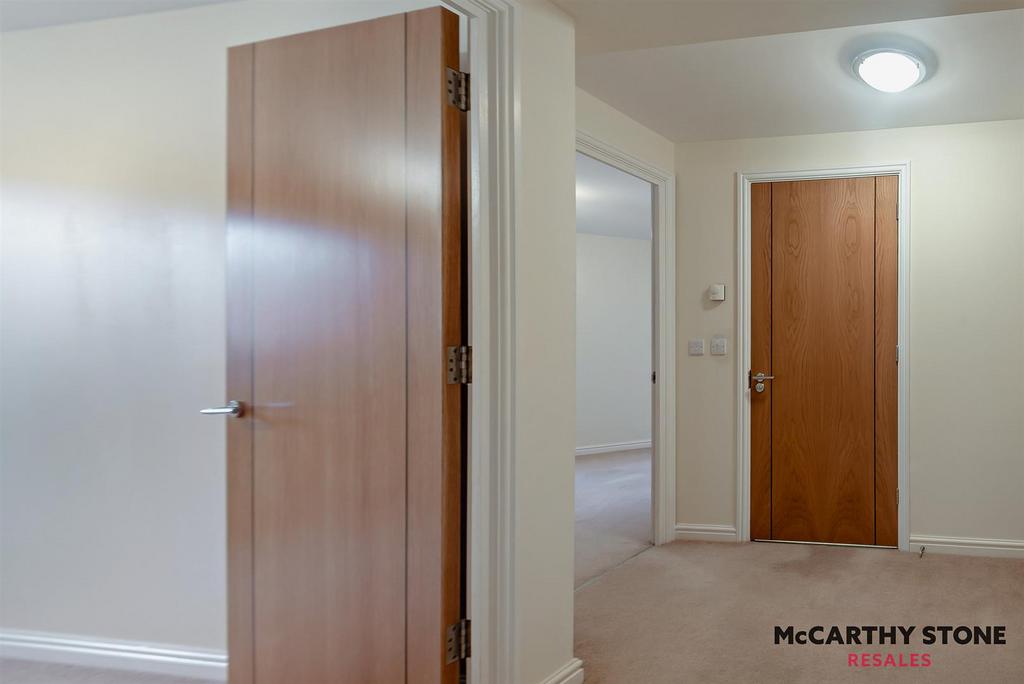 8582293-interior09-800.jpg
