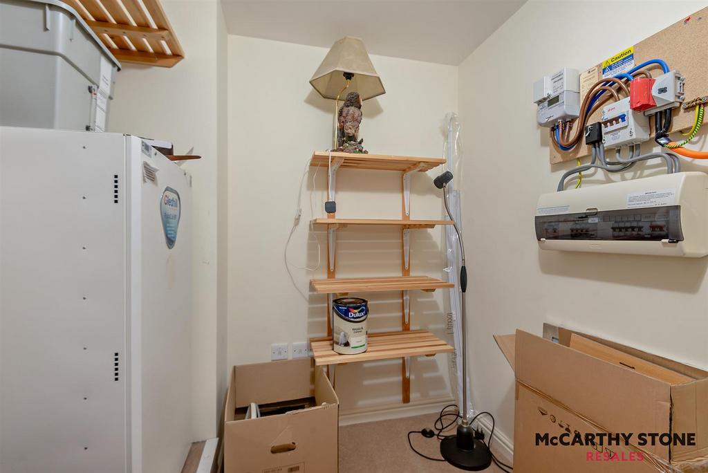 8582293-interior10-800.jpg