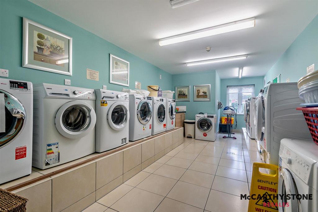 8582293-interior18-800.jpg