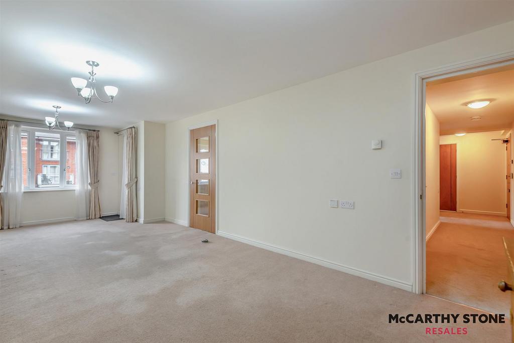 8582293-interior13-800.jpg