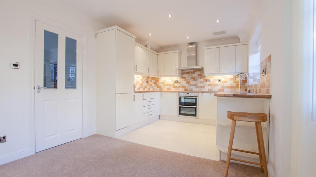 St. Andrew Place, York City Centre, YO1 7BP 3 bed townhouse £1,500