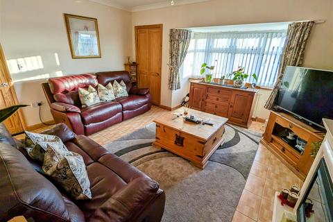 219 Ansley Road, Nuneaton, CV10 8NG