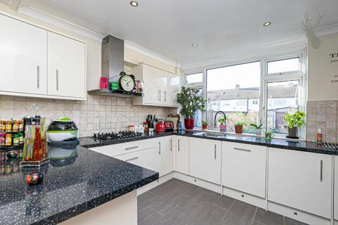 7 Clinton Crescent, Ilford, IG6 3AH
